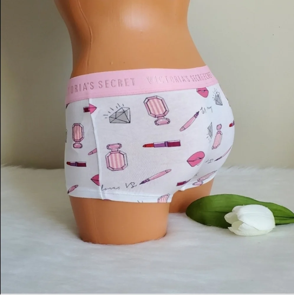 Victoria's Secret Shortie Panty Size S - Picture 3 of 5